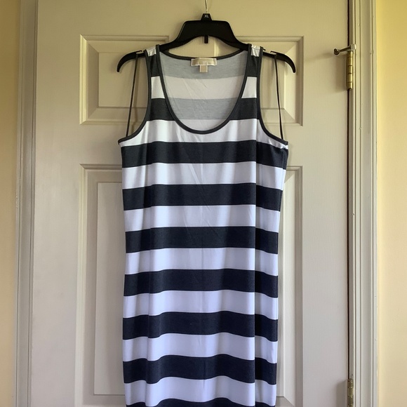 Michael Kors Sleeveless Wide Striped Maxi Dress Grey White SZ XL - Picture 2 of 13